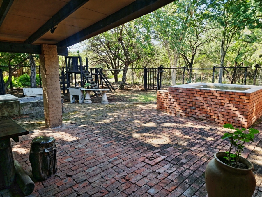 3 Bedroom Property for Sale in Marloth Park Mpumalanga
