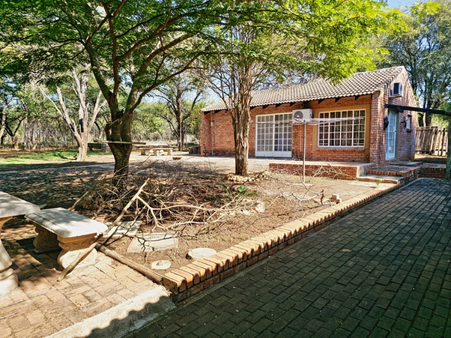 3 Bedroom Property for Sale in Marloth Park Mpumalanga