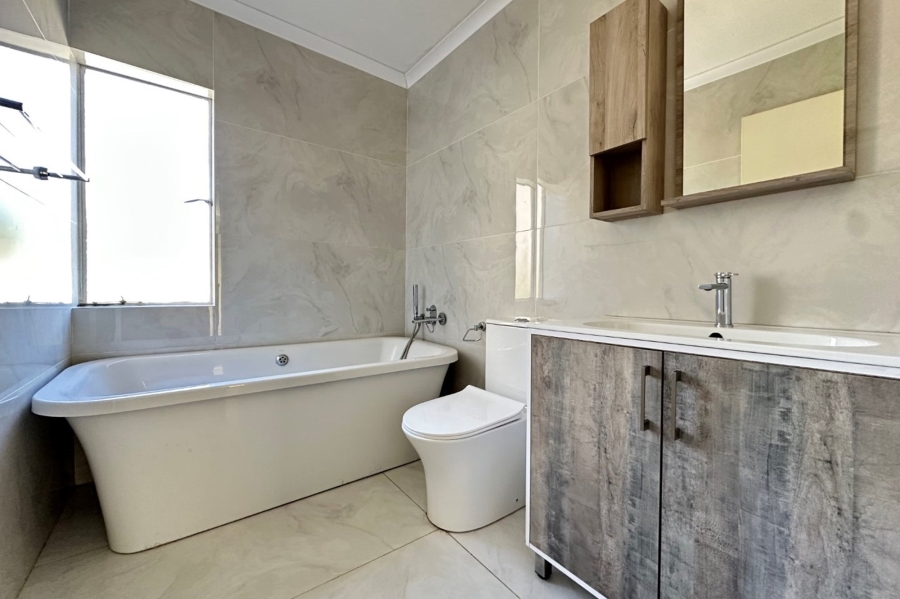 2 Bedroom Property for Sale in Nelspruit Ext 37 Mpumalanga