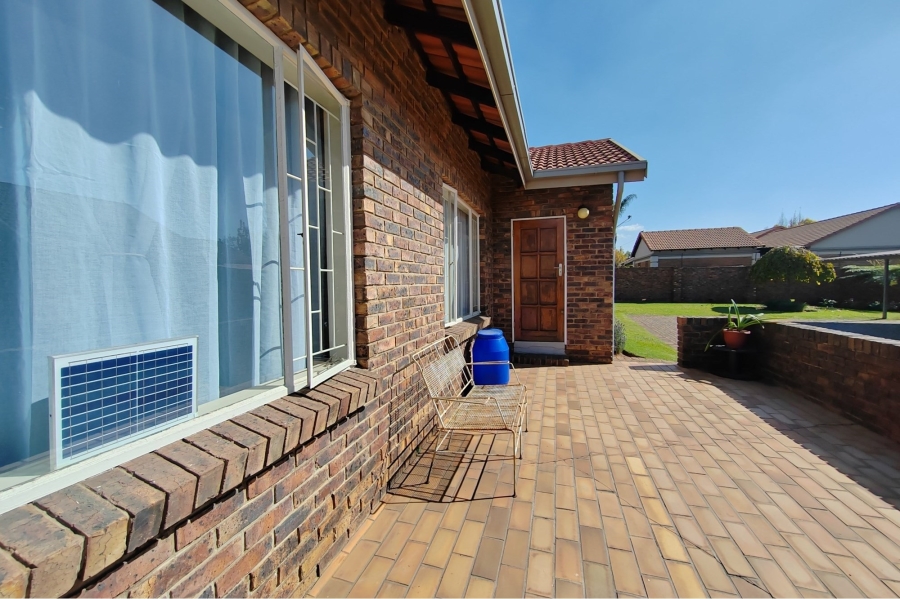 3 Bedroom Property for Sale in Aerorand Mpumalanga