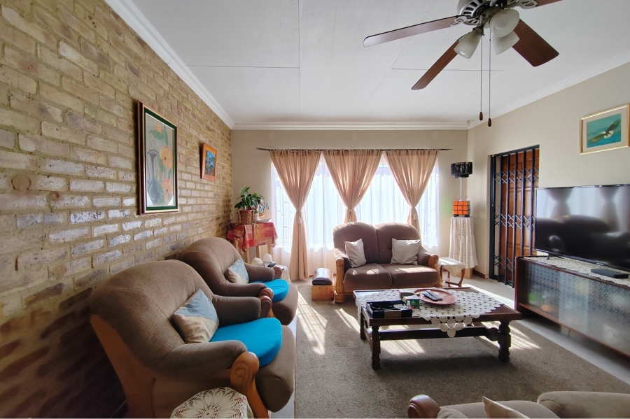 3 Bedroom Property for Sale in Aerorand Mpumalanga