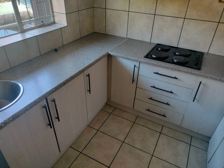 To Let 1 Bedroom Property for Rent in Sonheuwel Mpumalanga