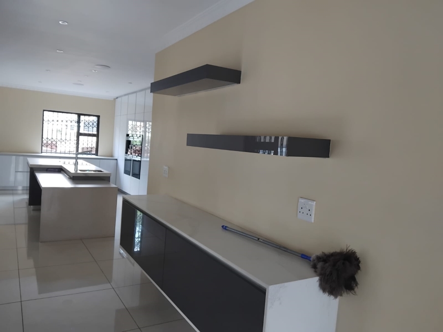 7 Bedroom Property for Sale in Reyno Ridge Mpumalanga
