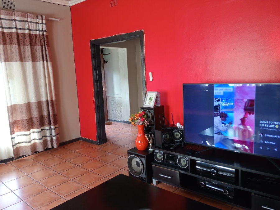 3 Bedroom Property for Sale in Witbank Ext 5 Mpumalanga
