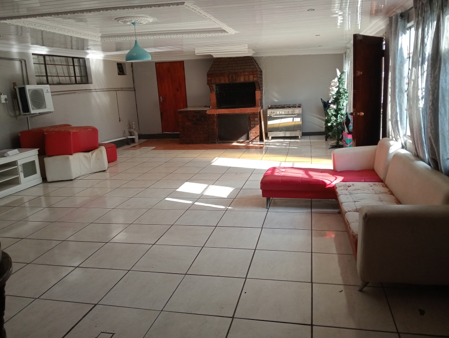 3 Bedroom Property for Sale in Witbank Ext 5 Mpumalanga