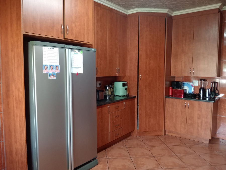 3 Bedroom Property for Sale in Witbank Ext 5 Mpumalanga