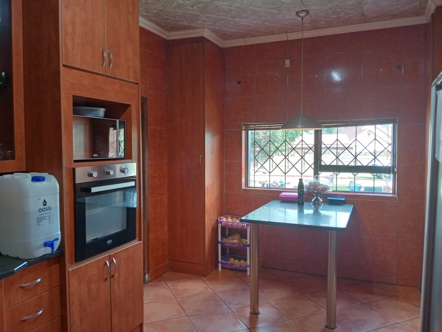 3 Bedroom Property for Sale in Witbank Ext 5 Mpumalanga
