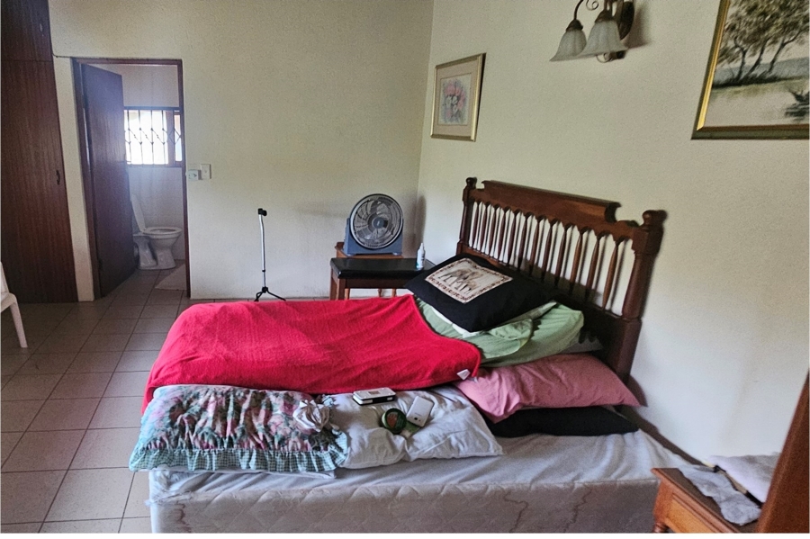 5 Bedroom Property for Sale in Marloth Park Mpumalanga