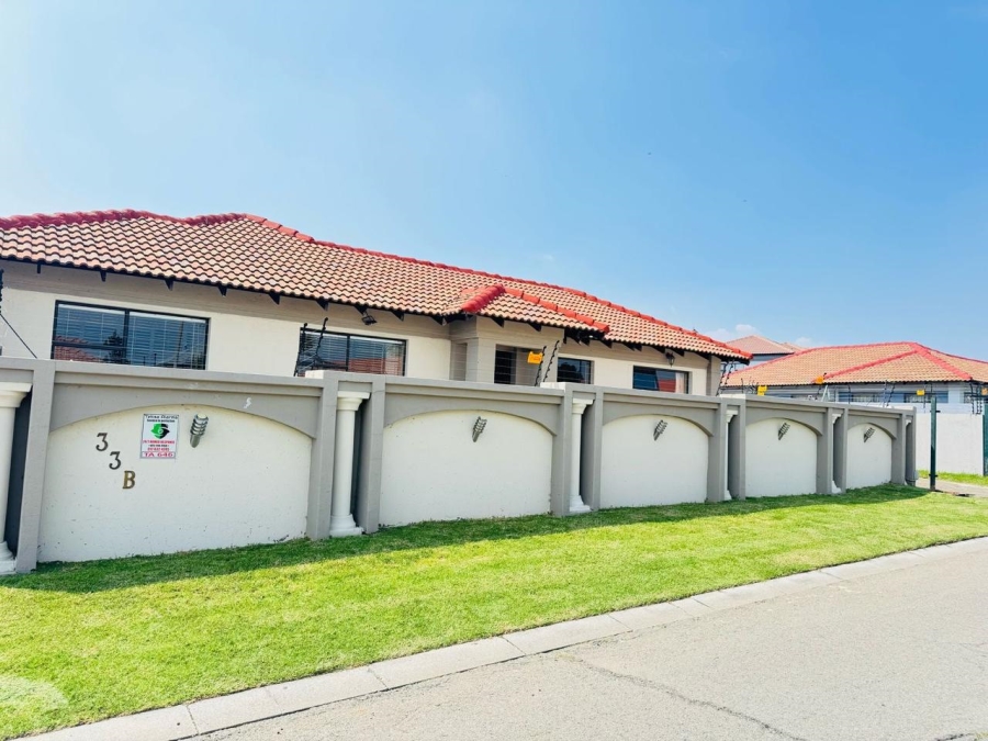 To Let 4 Bedroom Property for Rent in Evander Mpumalanga