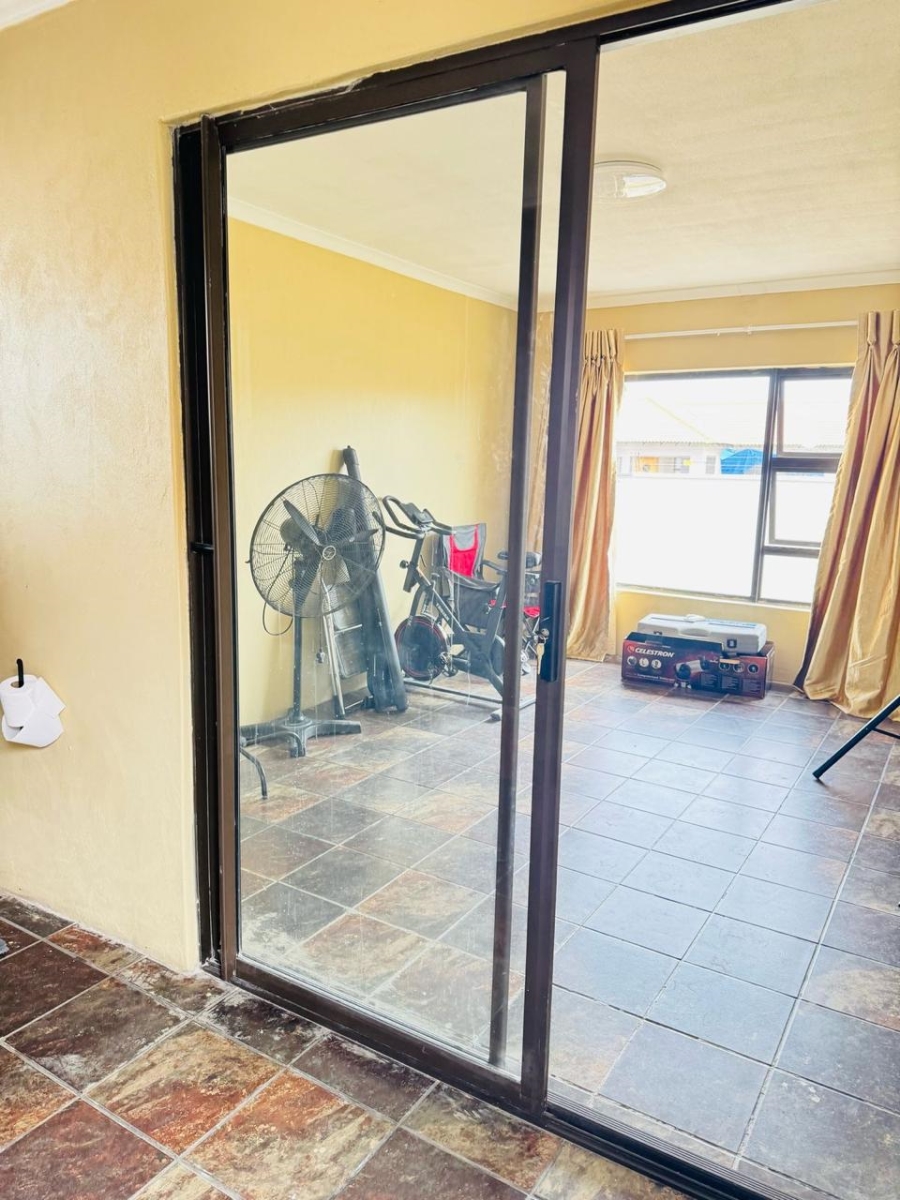 To Let 4 Bedroom Property for Rent in Evander Mpumalanga