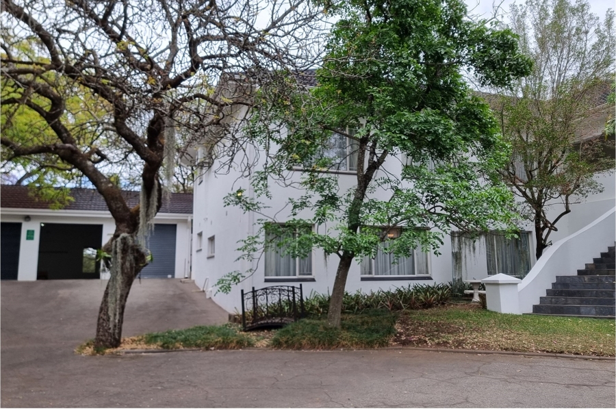 6 Bedroom Property for Sale in Nelspruit Ext 5 Mpumalanga