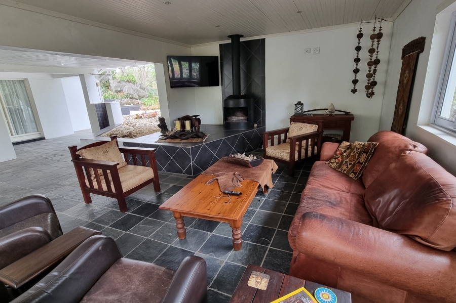 6 Bedroom Property for Sale in Nelspruit Ext 5 Mpumalanga