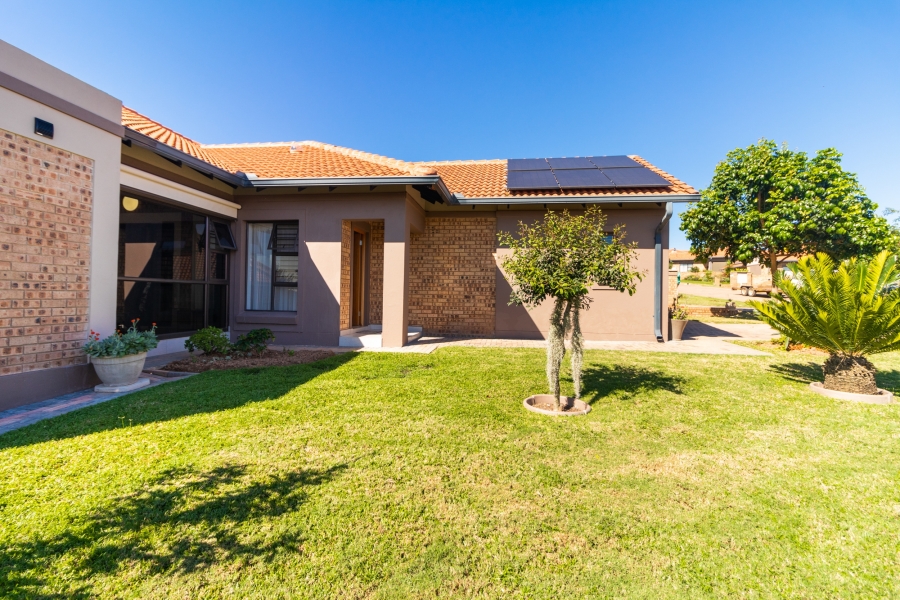 2 Bedroom Property for Sale in Bateleur Estate Mpumalanga