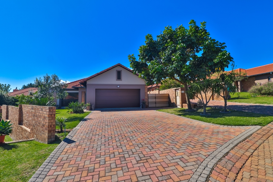 2 Bedroom Property for Sale in Bateleur Estate Mpumalanga