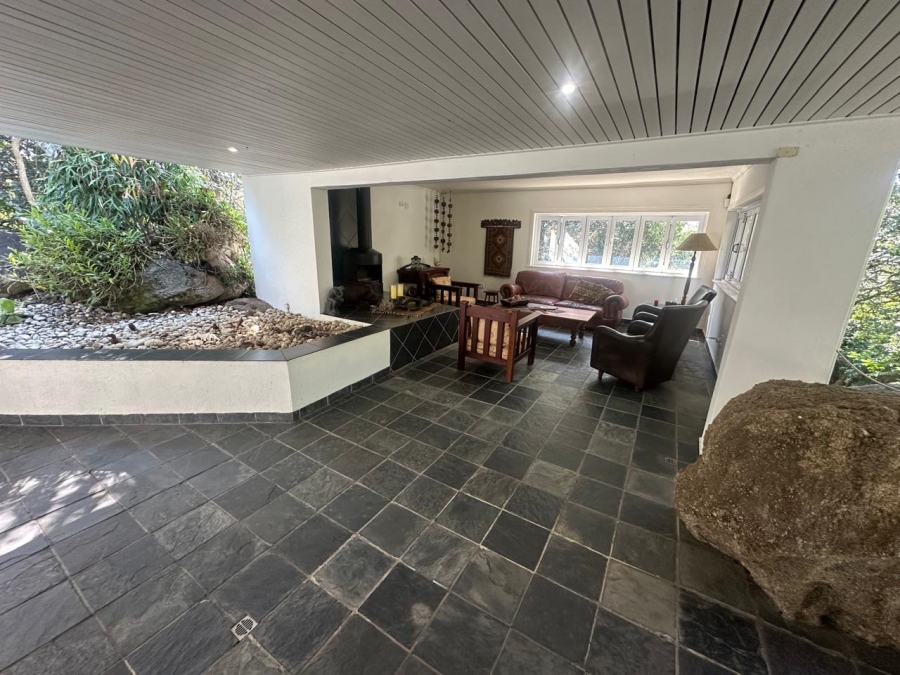 6 Bedroom Property for Sale in Nelspruit Ext 5 Mpumalanga