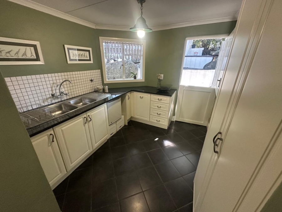 6 Bedroom Property for Sale in Nelspruit Ext 5 Mpumalanga