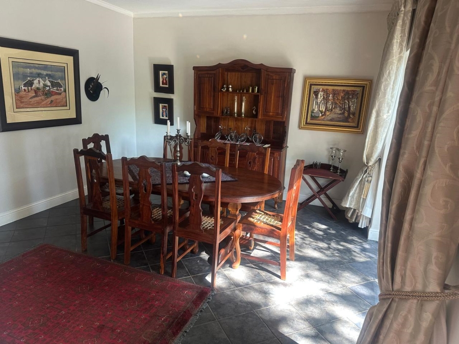 6 Bedroom Property for Sale in Nelspruit Ext 5 Mpumalanga