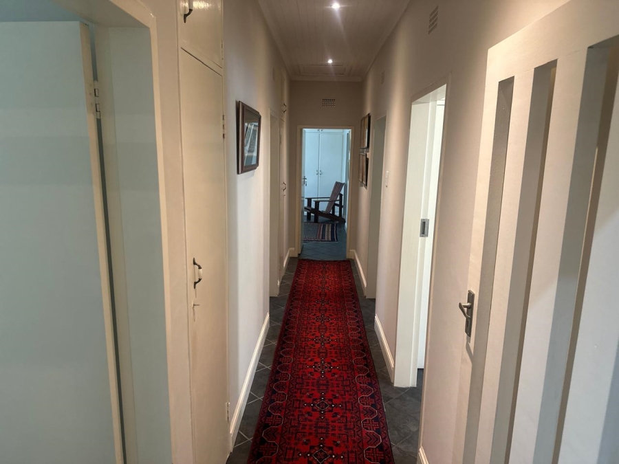 6 Bedroom Property for Sale in Nelspruit Ext 5 Mpumalanga