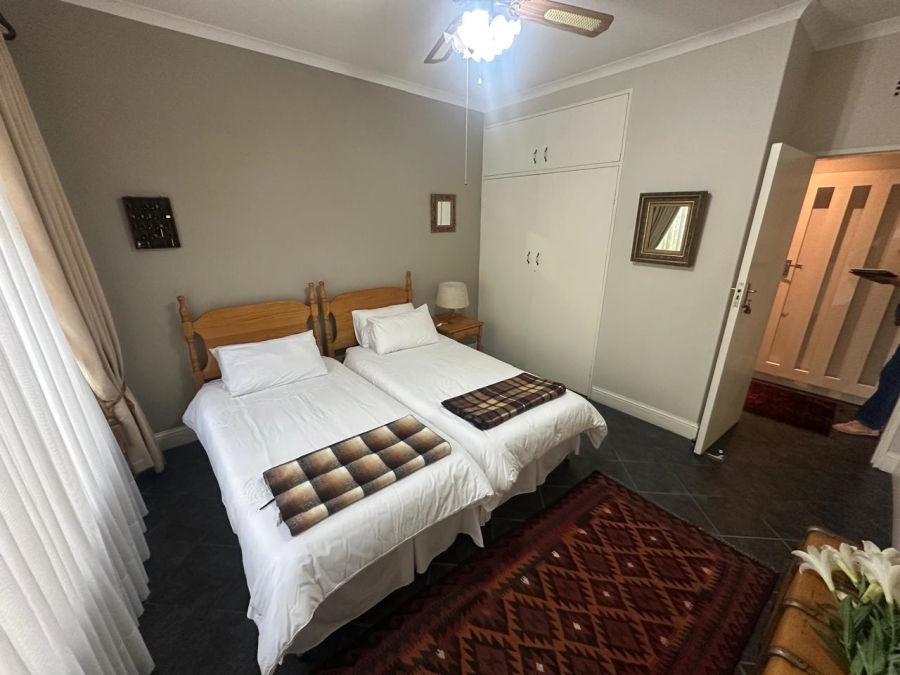 6 Bedroom Property for Sale in Nelspruit Ext 5 Mpumalanga