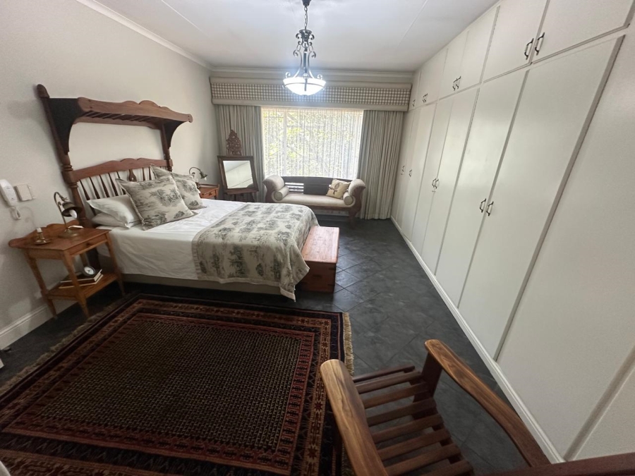 6 Bedroom Property for Sale in Nelspruit Ext 5 Mpumalanga