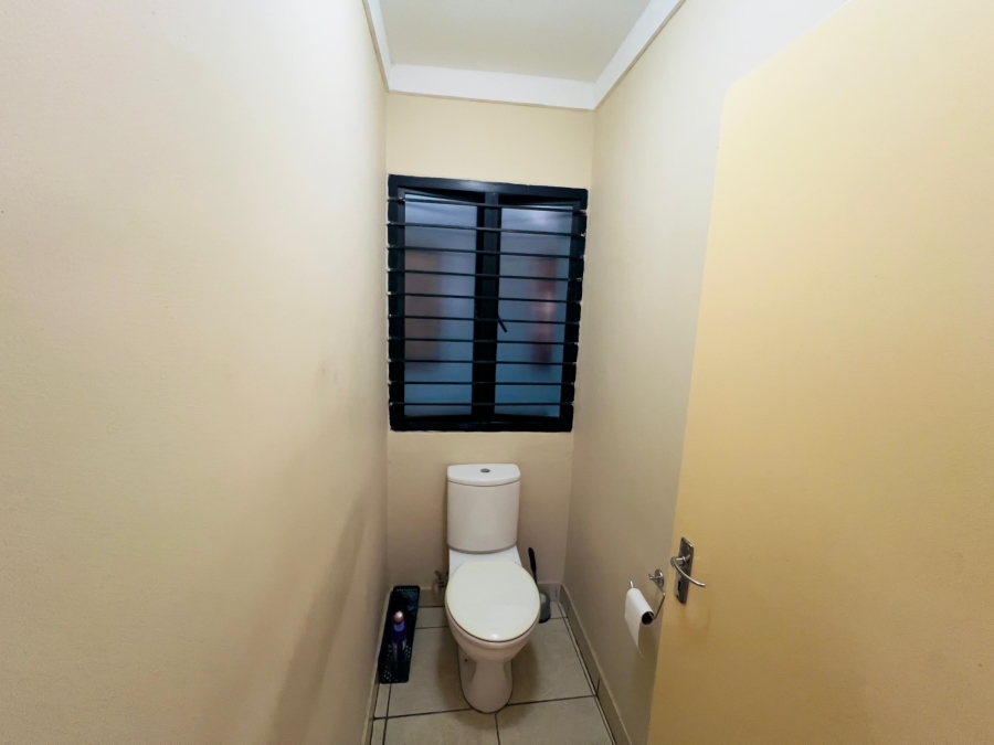 2 Bedroom Property for Sale in Sonheuwel Mpumalanga