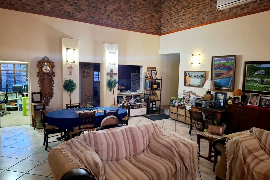 3 Bedroom Property for Sale in Aerorand Mpumalanga
