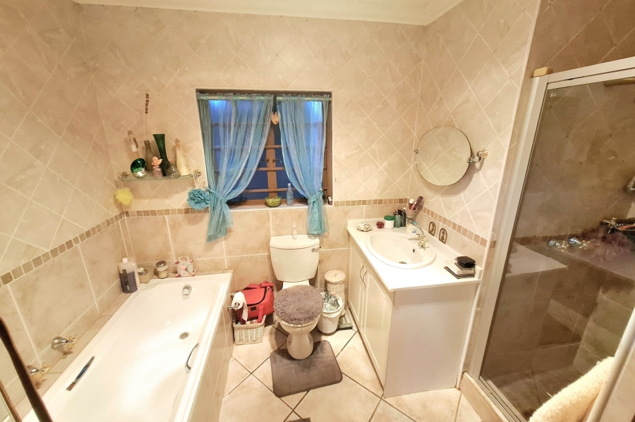 3 Bedroom Property for Sale in Aerorand Mpumalanga