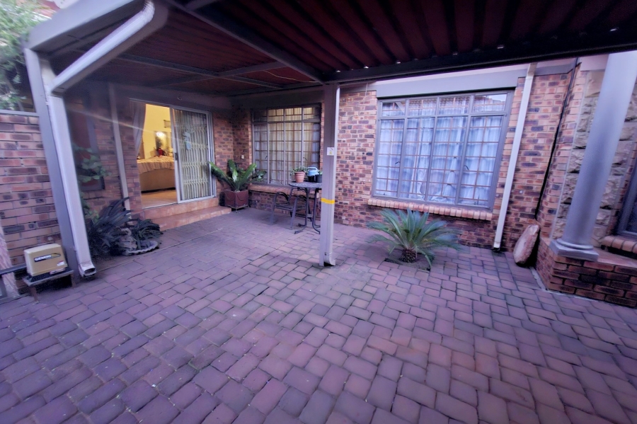 3 Bedroom Property for Sale in Aerorand Mpumalanga