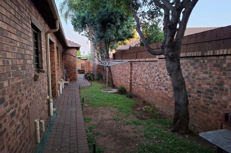 3 Bedroom Property for Sale in Aerorand Mpumalanga