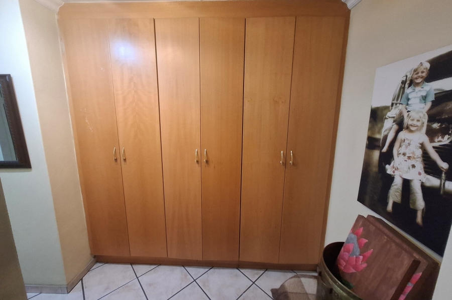 3 Bedroom Property for Sale in Aerorand Mpumalanga