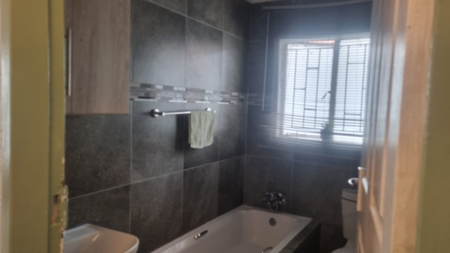 To Let 3 Bedroom Property for Rent in Spring Valley Mpumalanga