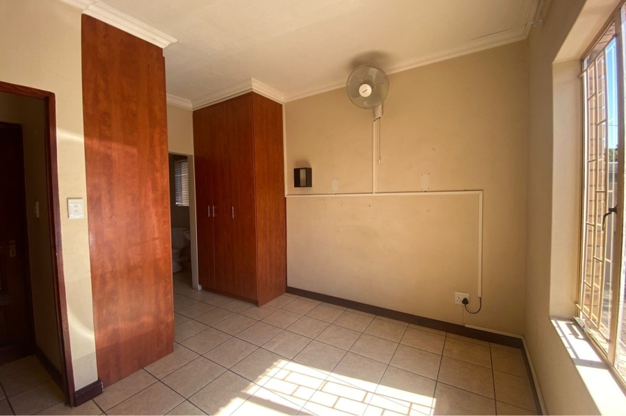 3 Bedroom Property for Sale in West Acres Mpumalanga