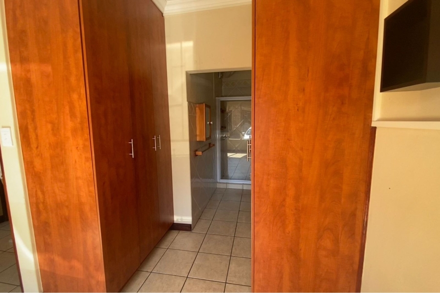 3 Bedroom Property for Sale in West Acres Mpumalanga