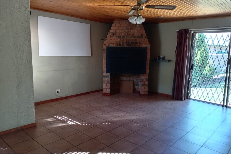 4 Bedroom Property for Sale in Secunda Mpumalanga