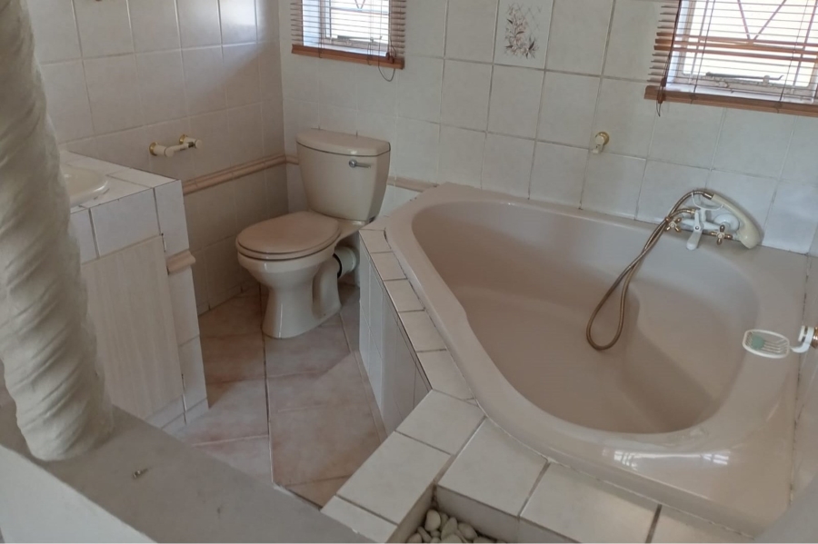 4 Bedroom Property for Sale in Secunda Mpumalanga