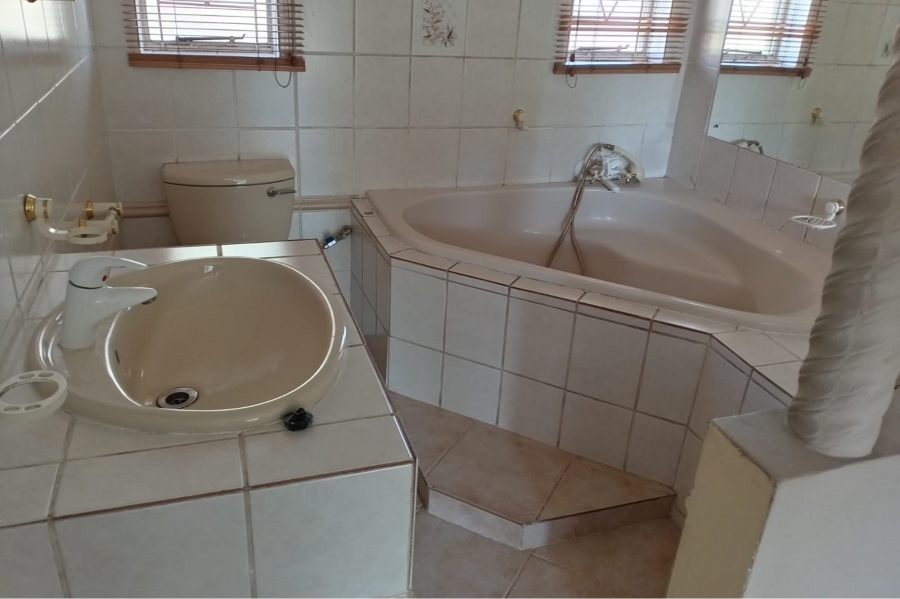 4 Bedroom Property for Sale in Secunda Mpumalanga