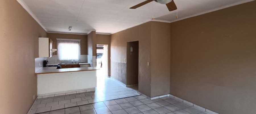 2 Bedroom Property for Sale in Kingsview Mpumalanga