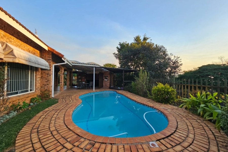 3 Bedroom Property for Sale in Barberton Mpumalanga