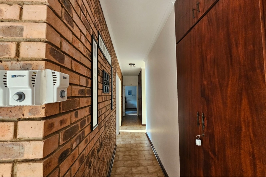 3 Bedroom Property for Sale in Barberton Mpumalanga