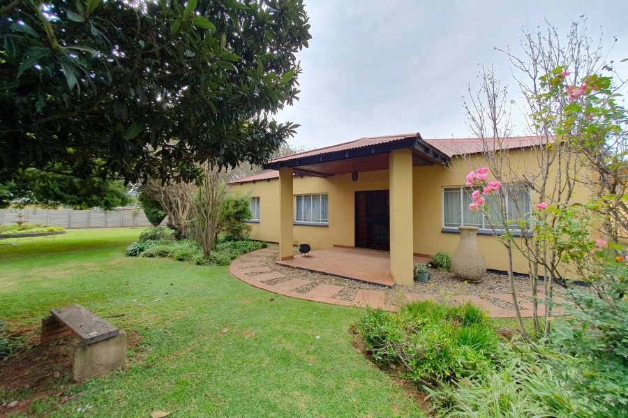 3 Bedroom Property for Sale in Rietkol AH Mpumalanga