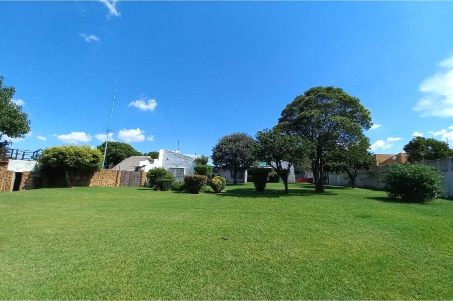 8 Bedroom Property for Sale in Rietspruit Mpumalanga