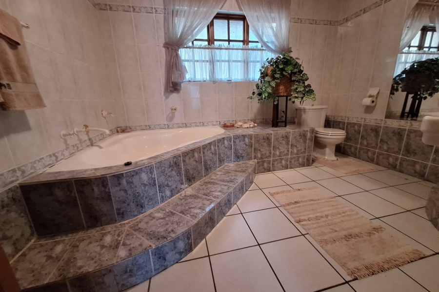 4 Bedroom Property for Sale in Kranspoort Mpumalanga