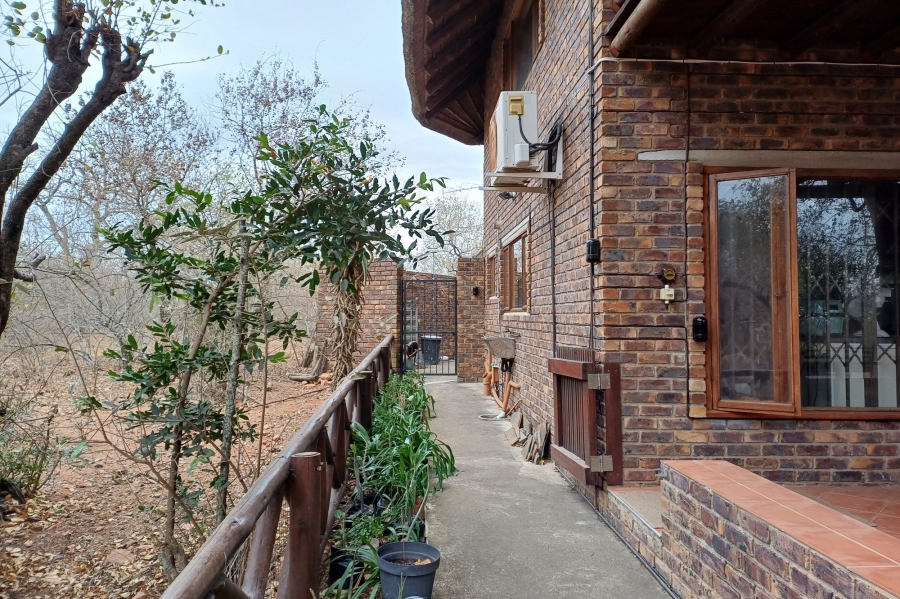 3 Bedroom Property for Sale in Marloth Park Mpumalanga