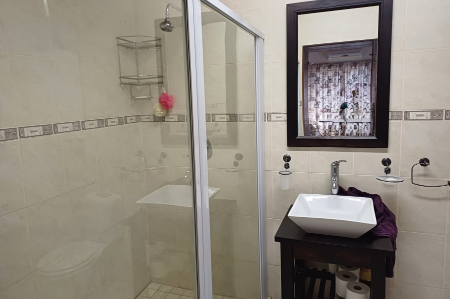 3 Bedroom Property for Sale in Marloth Park Mpumalanga
