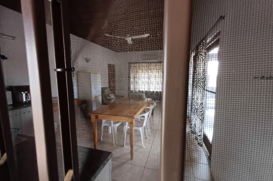 3 Bedroom Property for Sale in Marloth Park Mpumalanga