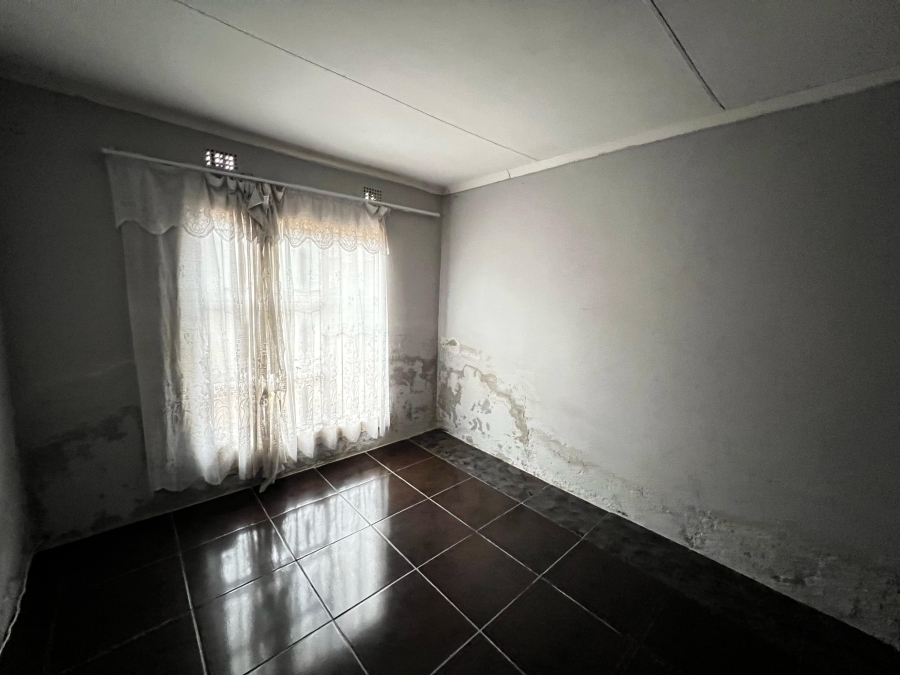 To Let 4 Bedroom Property for Rent in Entokozweni East Mpumalanga