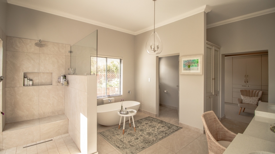 4 Bedroom Property for Sale in White River Estates Mpumalanga