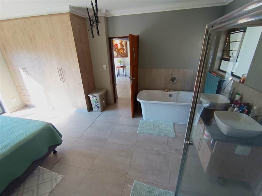 3 Bedroom Property for Sale in Nelspruit Ext 14 Mpumalanga