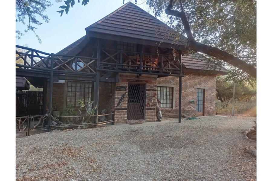 2 Bedroom Property for Sale in Marloth Park Mpumalanga