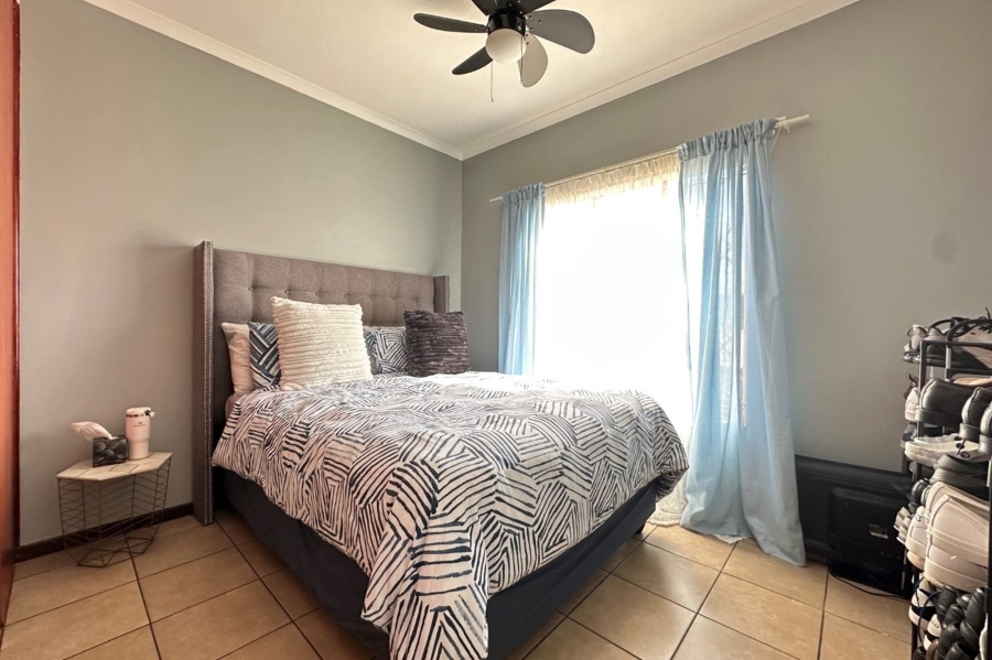 To Let 3 Bedroom Property for Rent in West Acres Mpumalanga